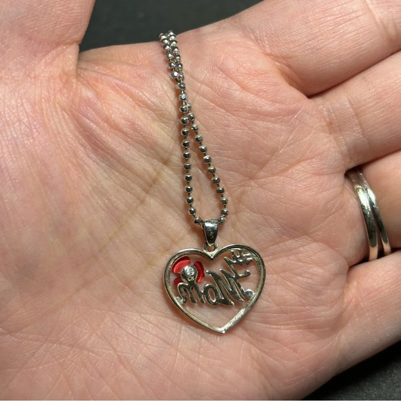 Sterling Silver 925 #1 Mom Heart Shaped Pendant On A 24 Inch sterling Bead Chain - Picture 2 of 6